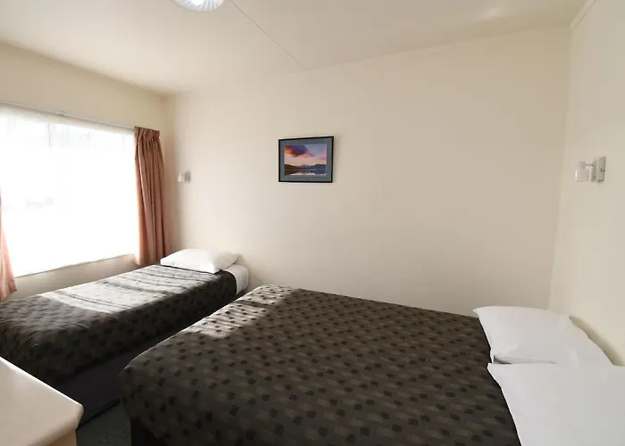 Avon Motel